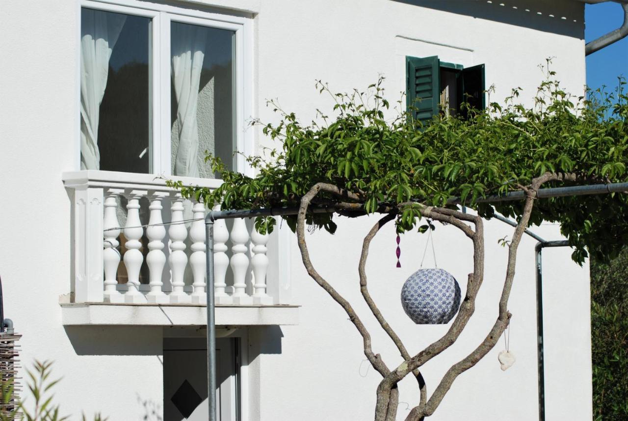 Rustic Holiday Home Miketa Lukoran Exterior foto